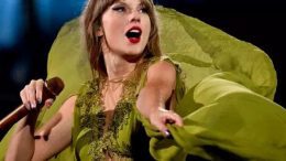 speak-now-taylor-swift-makes-history-becomes-first-woman-with-four-albums-in-top-10-see-details (1)